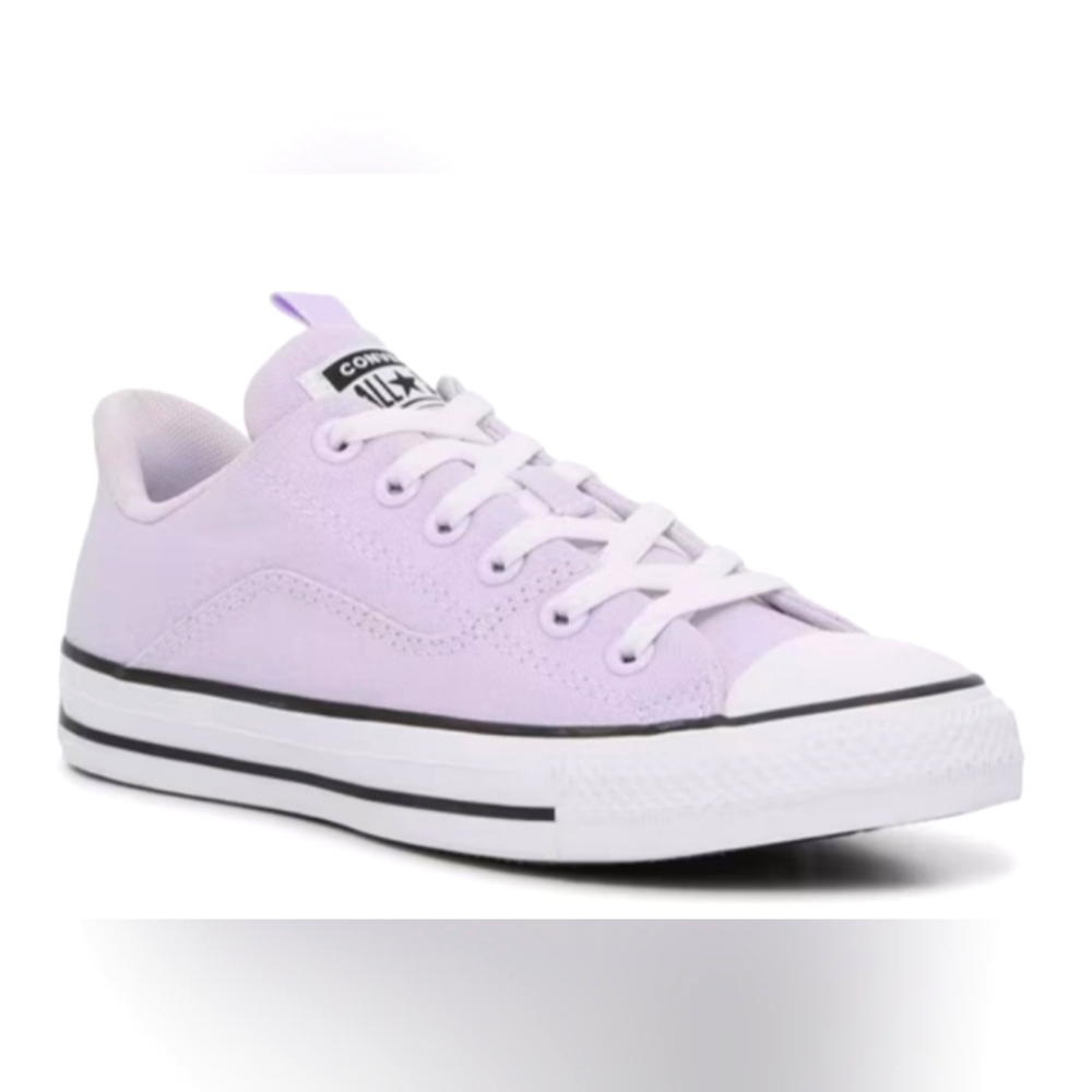 Converse Women's Chuck Taylor All Star Rave Low Purple. Size 6.5. New